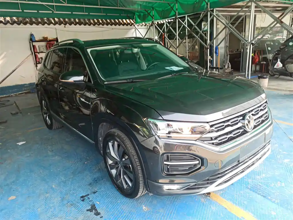 Volkswagen Tayron 2021 330TSI 2WD 3rd Anniversary Limited Edition фото 4