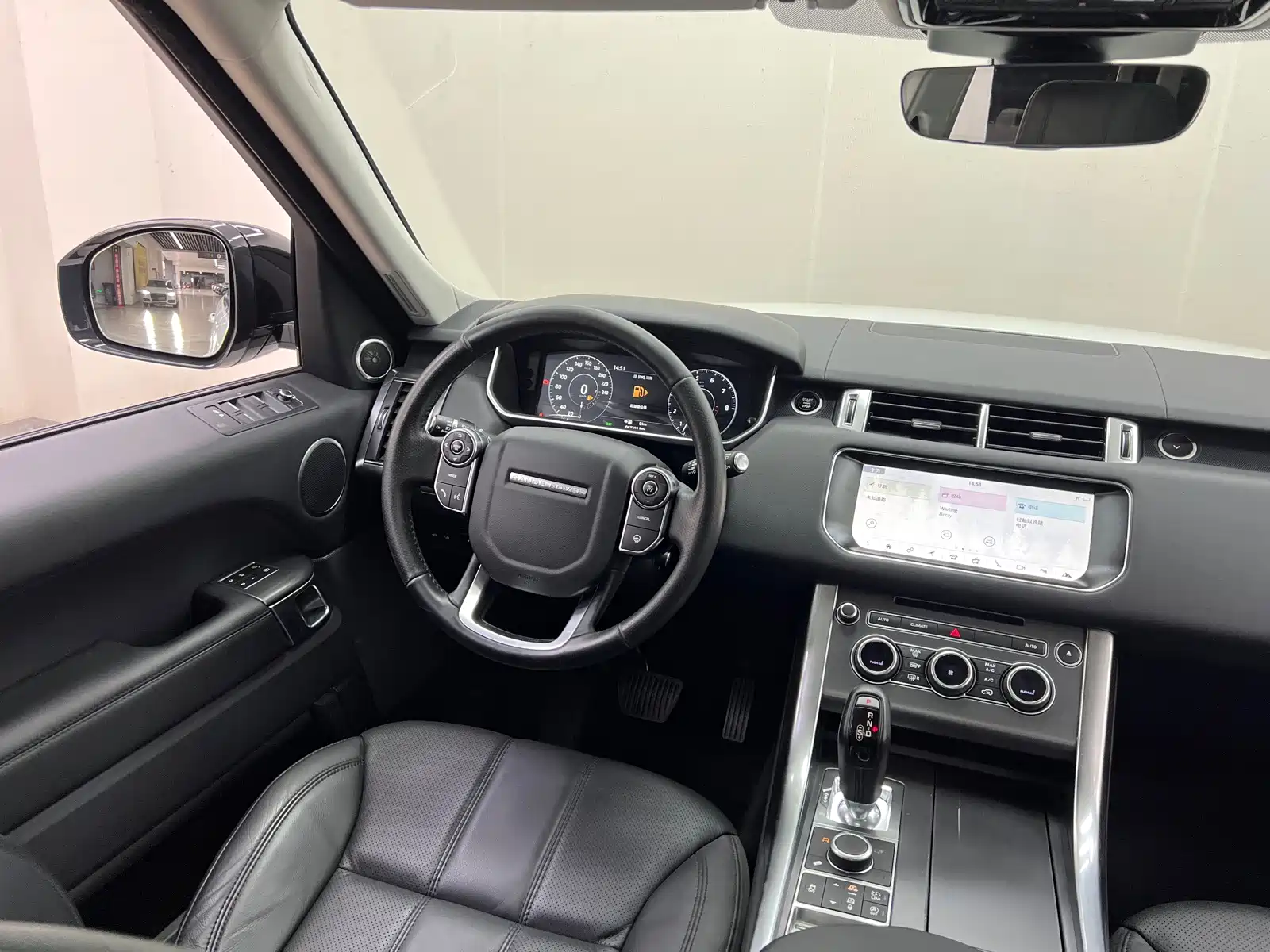 Фото 14 - Land Rover Range Rover Sport