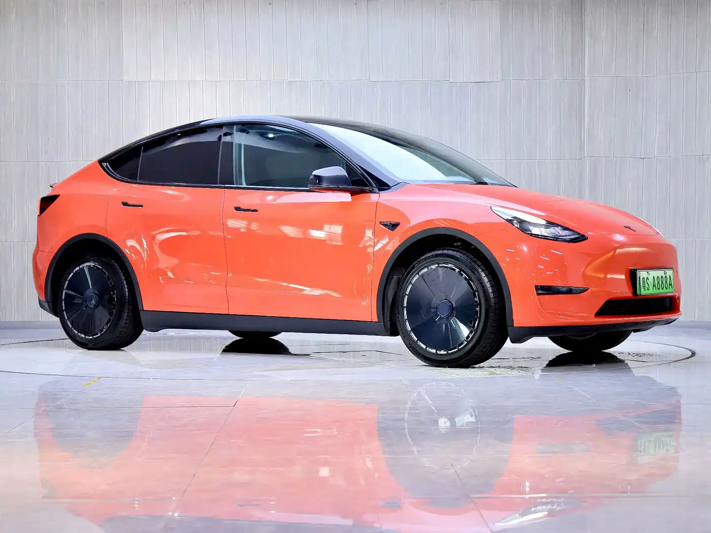 Фото 6 - Tesla Model Y