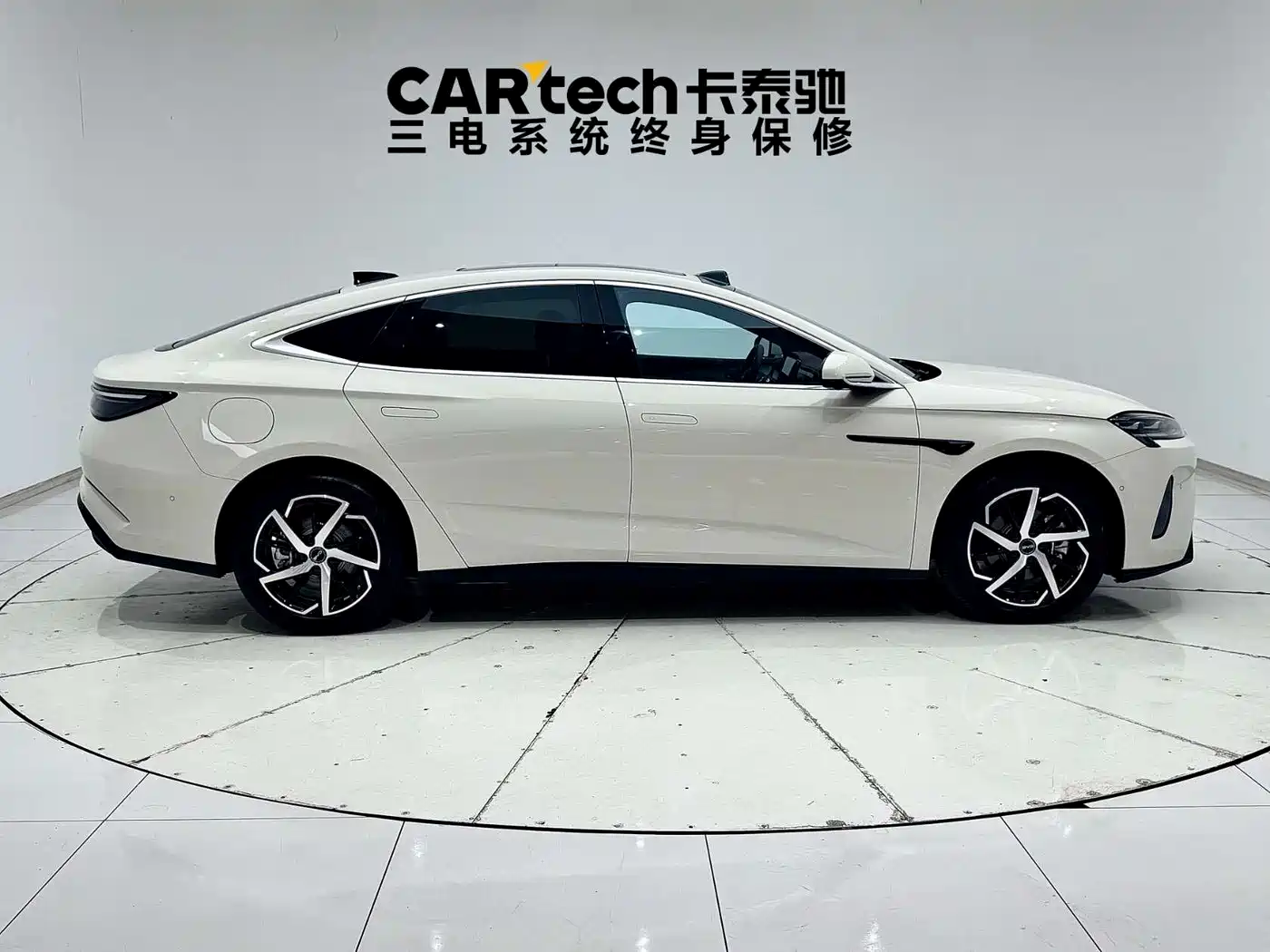 BYD Seal 07 DM-i 2026 DM-i 1.5T 230km Flagship фото 11