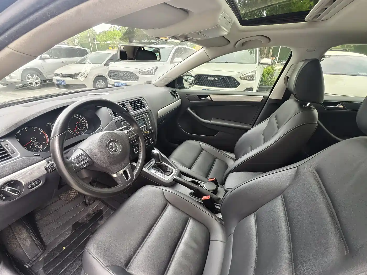 Volkswagen Sagitar 2014 1.4TSI Automatic Luxury фото 7