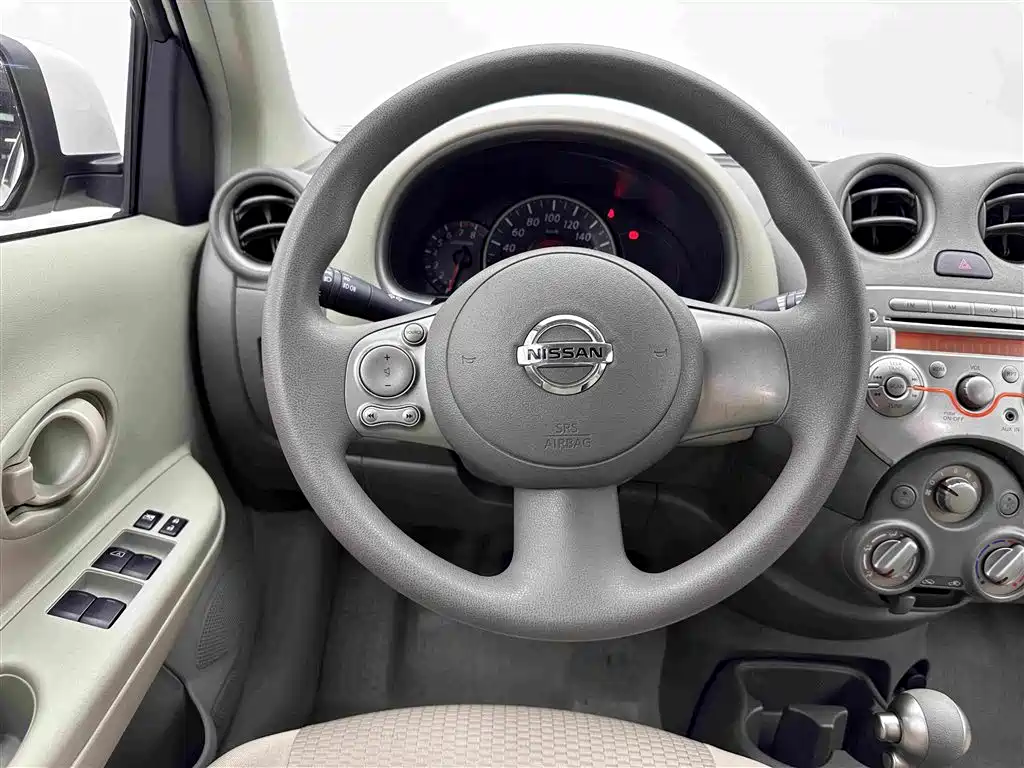 Nissan March 2014 2010 1.5L Automatic Easy Smart Edition