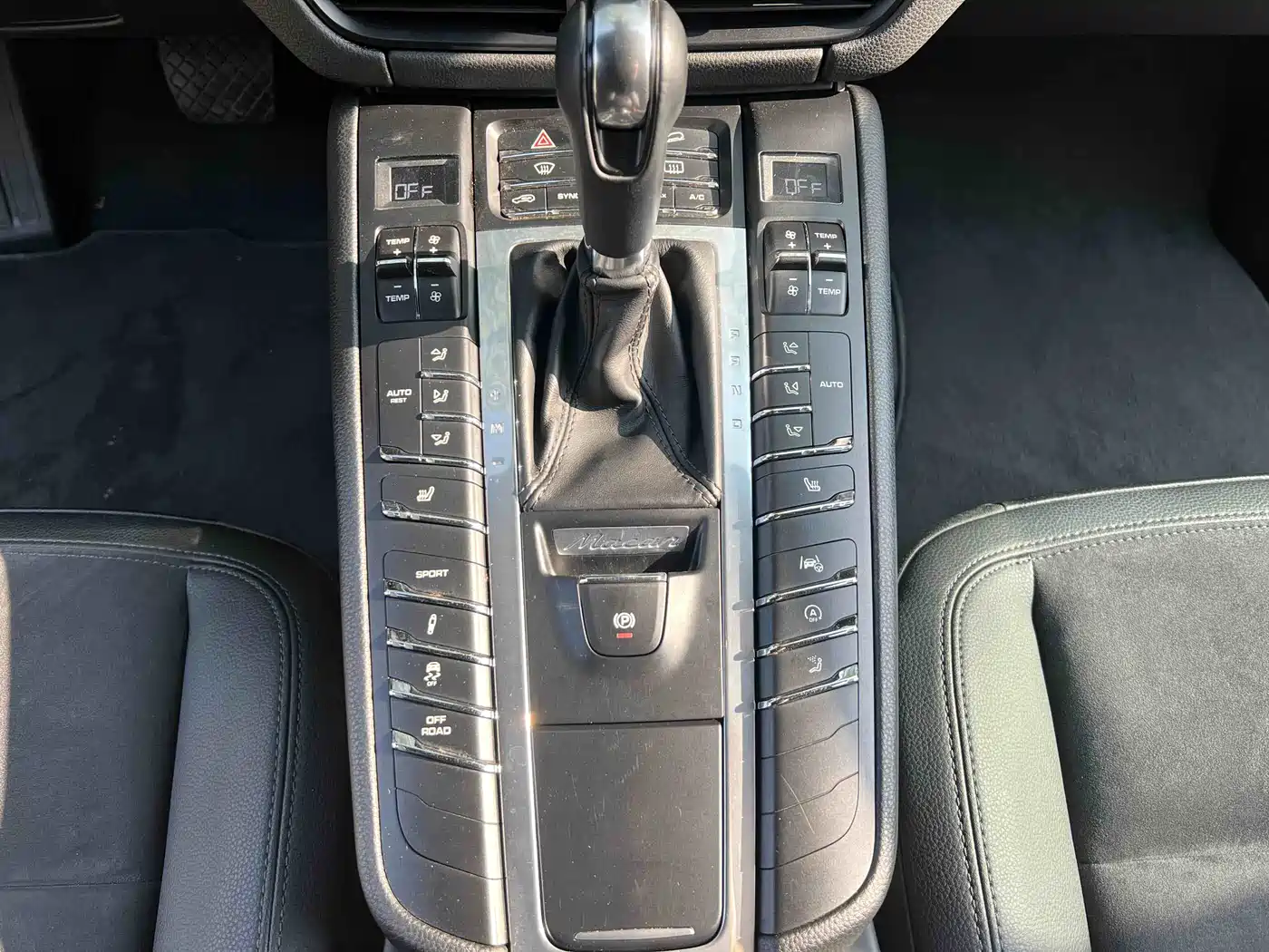 Porsche Macan 2018 Macan 2.0T фото 11
