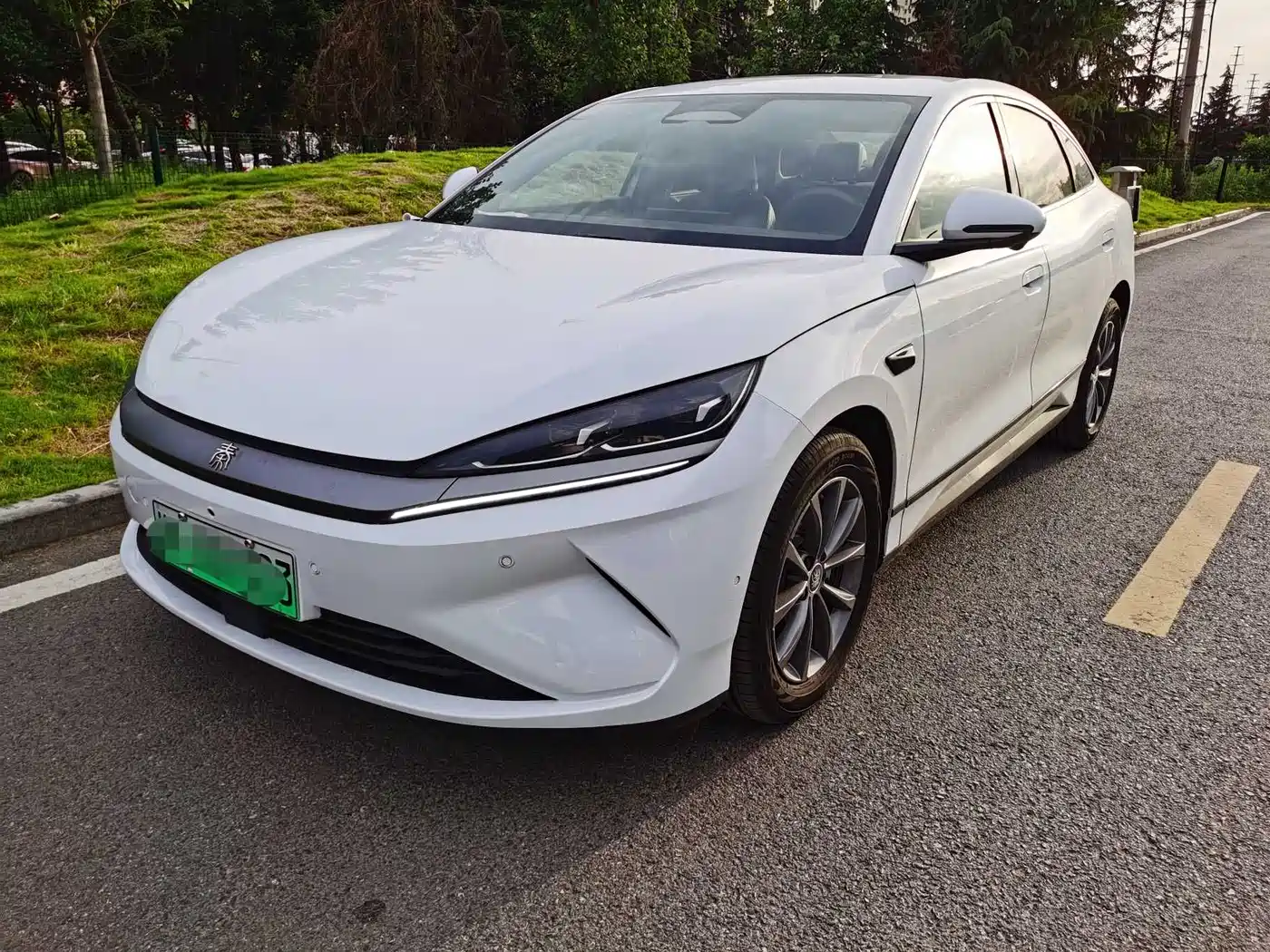 BYD Qin L 2025 EV 470KM Leading Edition