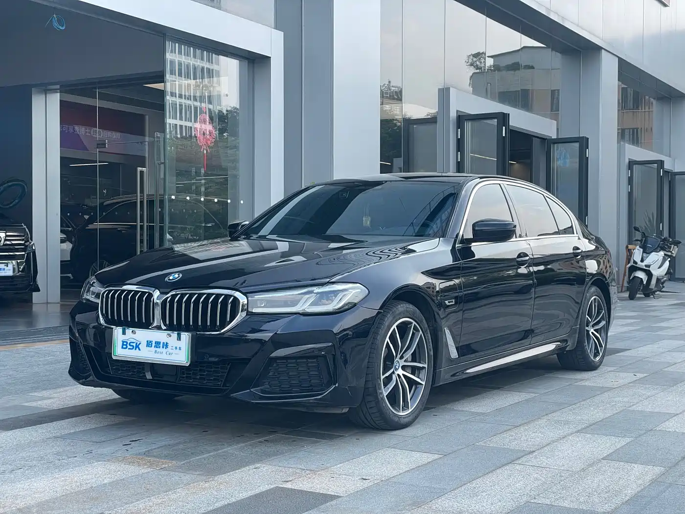 BMW 5 Series New Energy