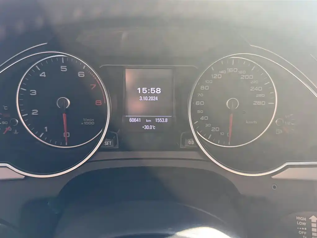 Audi A5 (Import) 2014 Cabriolet 45 TFSI quattro фото 9