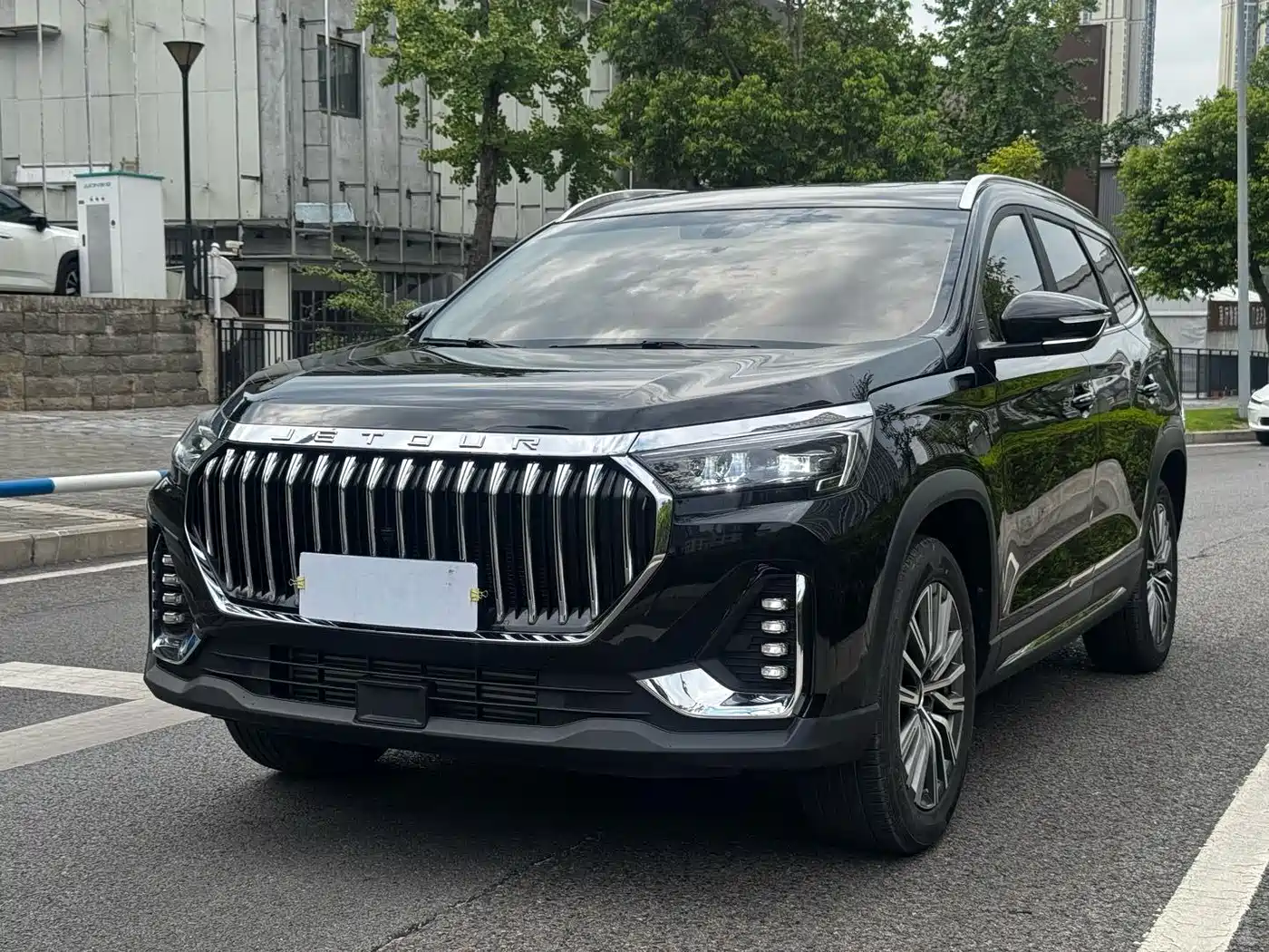 Jetour X90 PLUS 2024 2024 1.6TD DCT Bieshu 7-seater