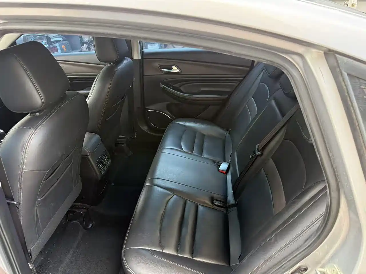 GAC Trumpchi Trumpchi GA4 2018 150N Manual Luxury фото 4