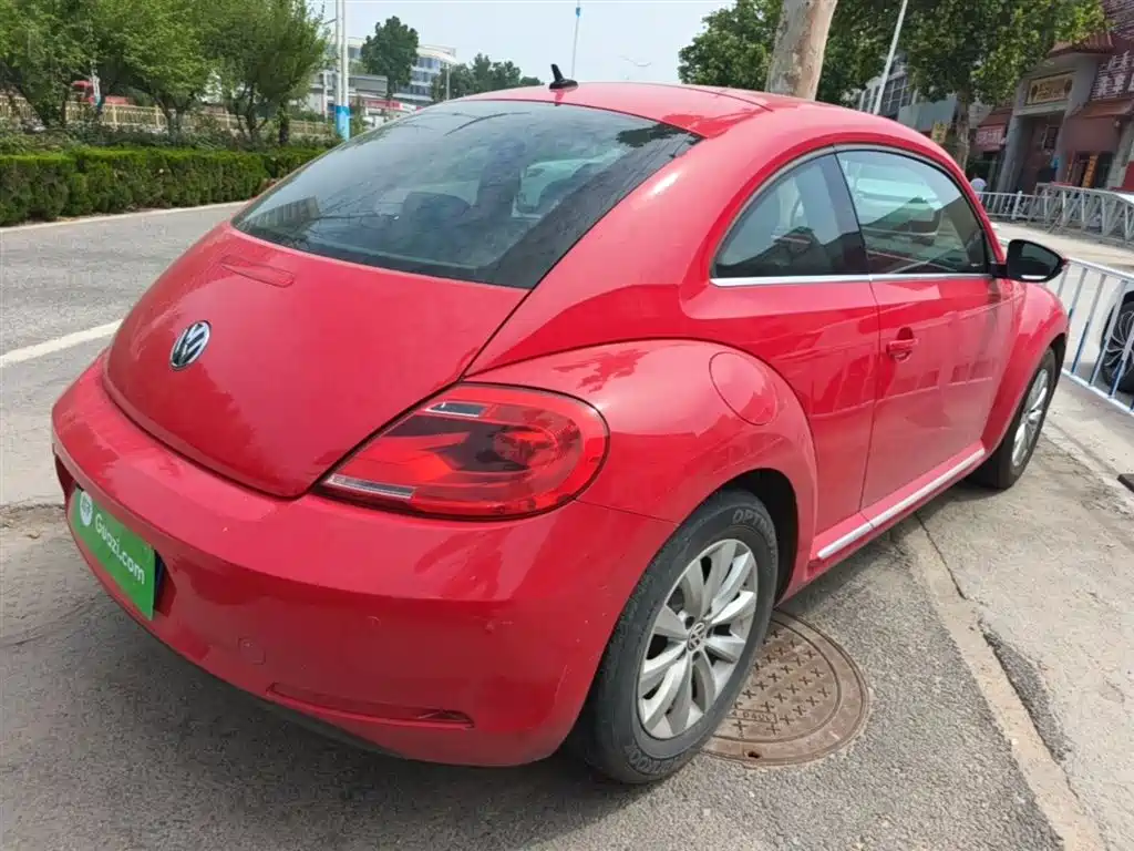 Volkswagen Beetle 2014 1.2TSI Fashion Edition фото 7