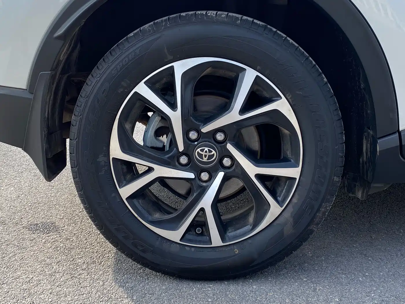 Toyota C-HR 2021 2020 Model 2.0L Leading