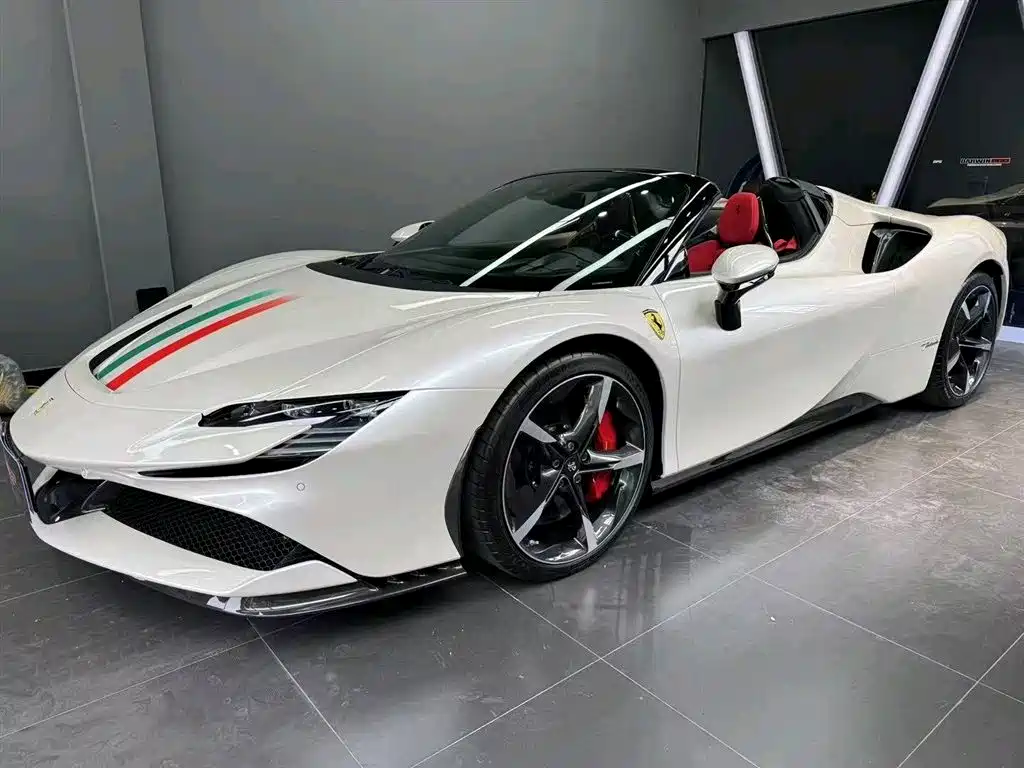 FERRARI SF90