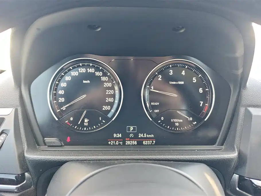 BMW 1 Series 2020 Model 120i M Sport Package фото 14