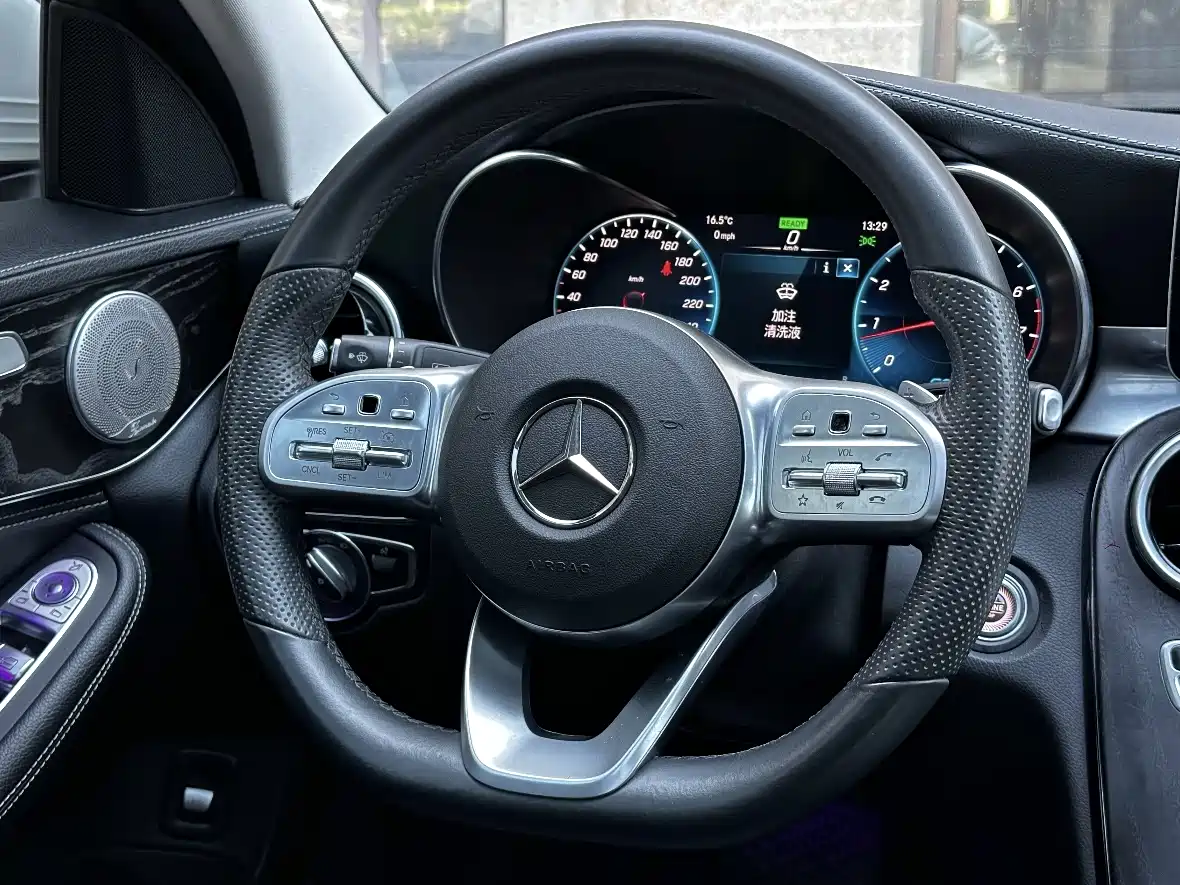 Mercedes-Benz C-Class 2020 C 260 L Sport фото 11