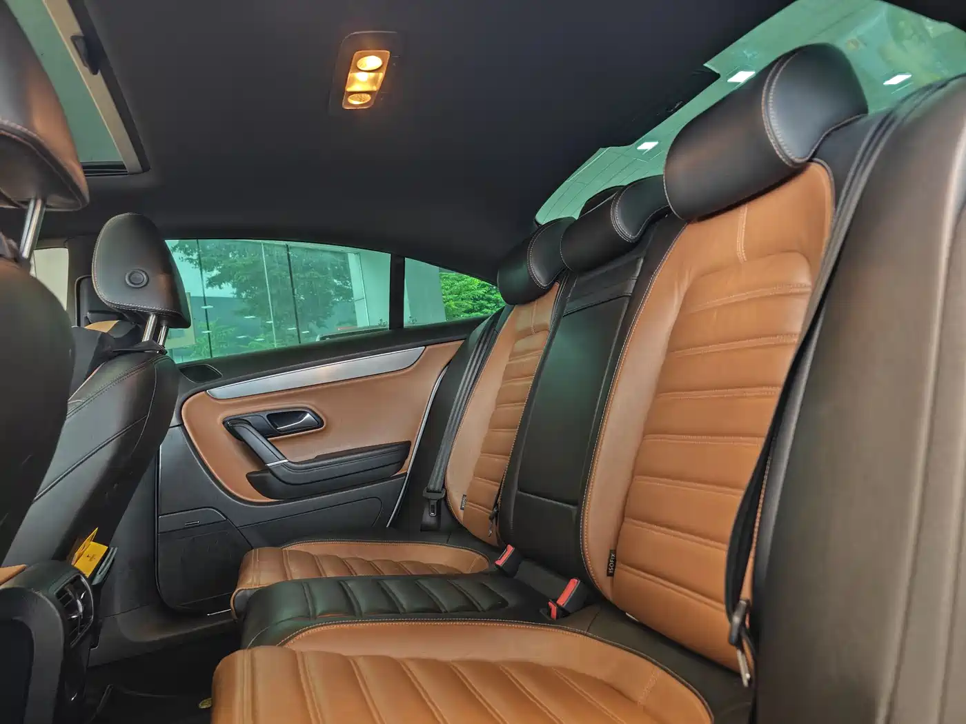 Volkswagen FAW-Volkswagen CC 2016 Model 1.8TSI Luxury фото 23