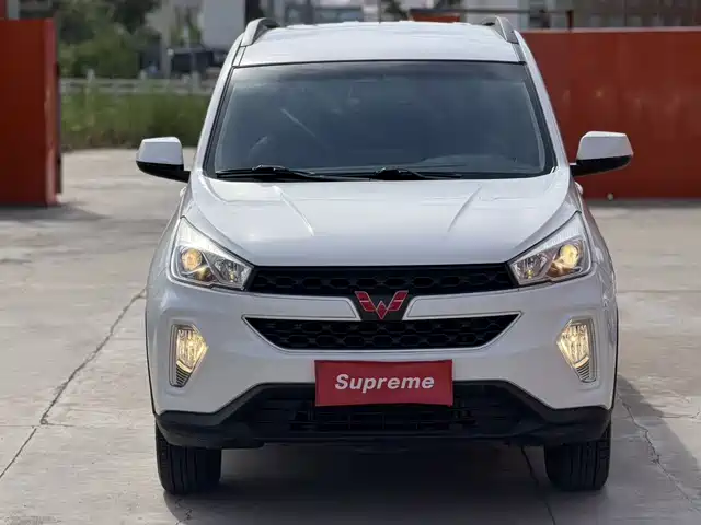 Wuling Motors Wuling Hongguang S3 2018 1.5L Manual Luxury China V — фото 2
