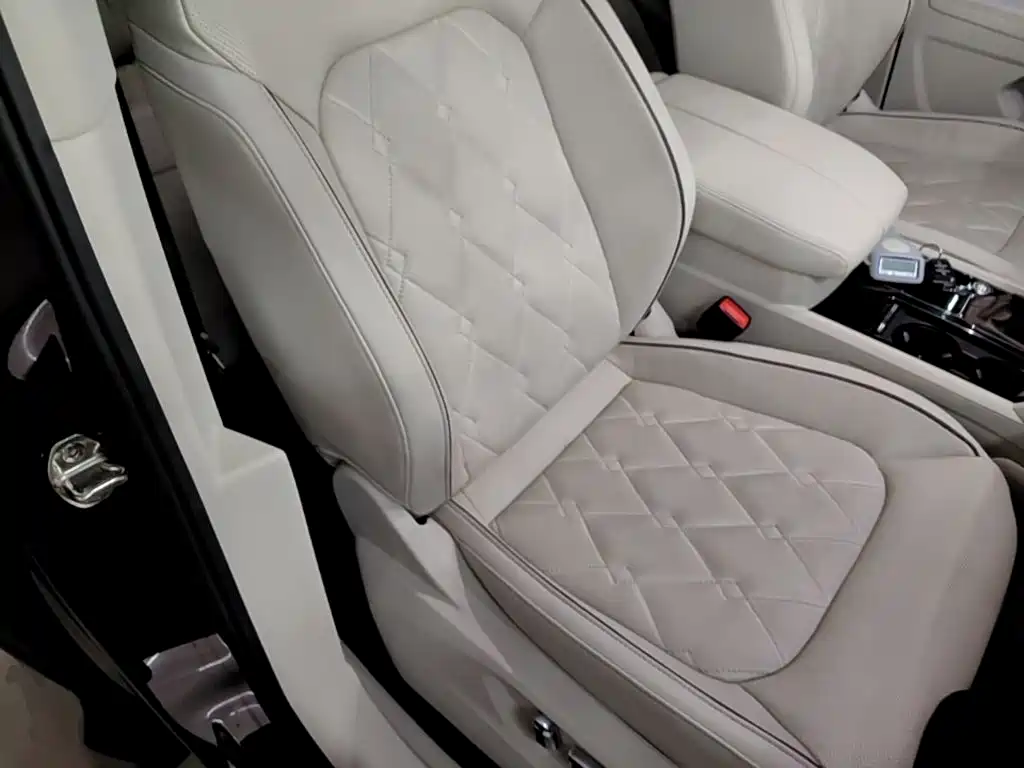 Volkswagen Viloran 2021 2020 380TSI Premium