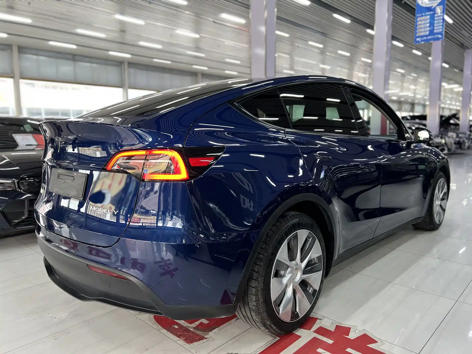 Фото 7 - Tesla Model Y