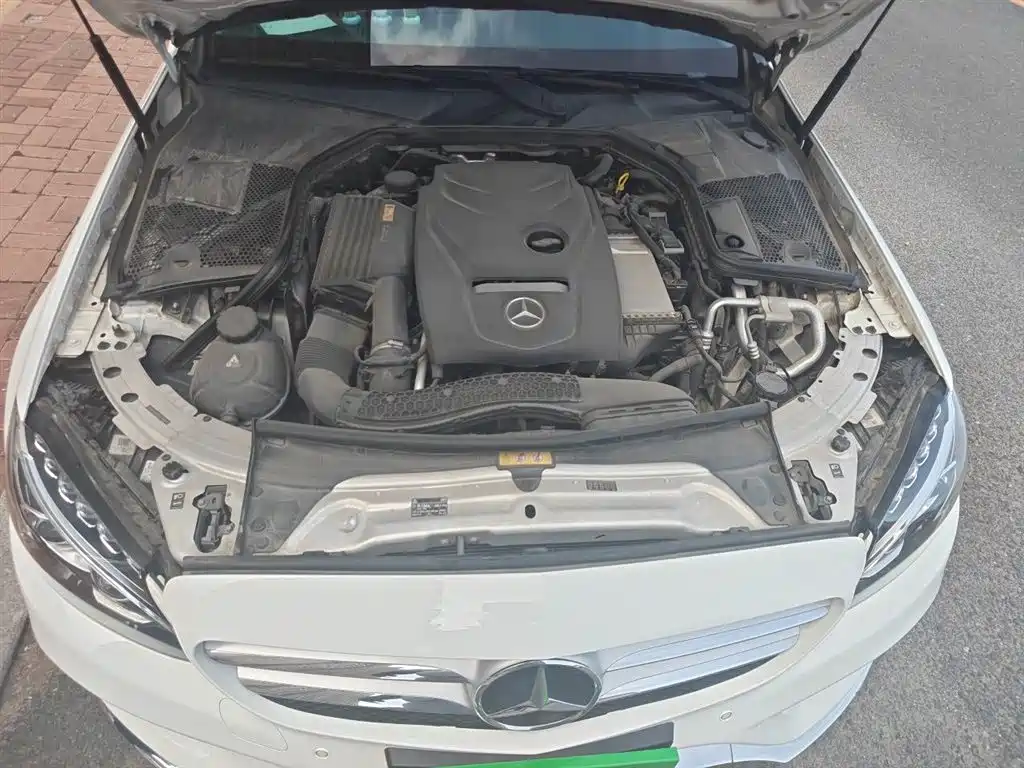 Mercedes-Benz C-Class 2016 C 200 L 4MATIC Sport фото 17