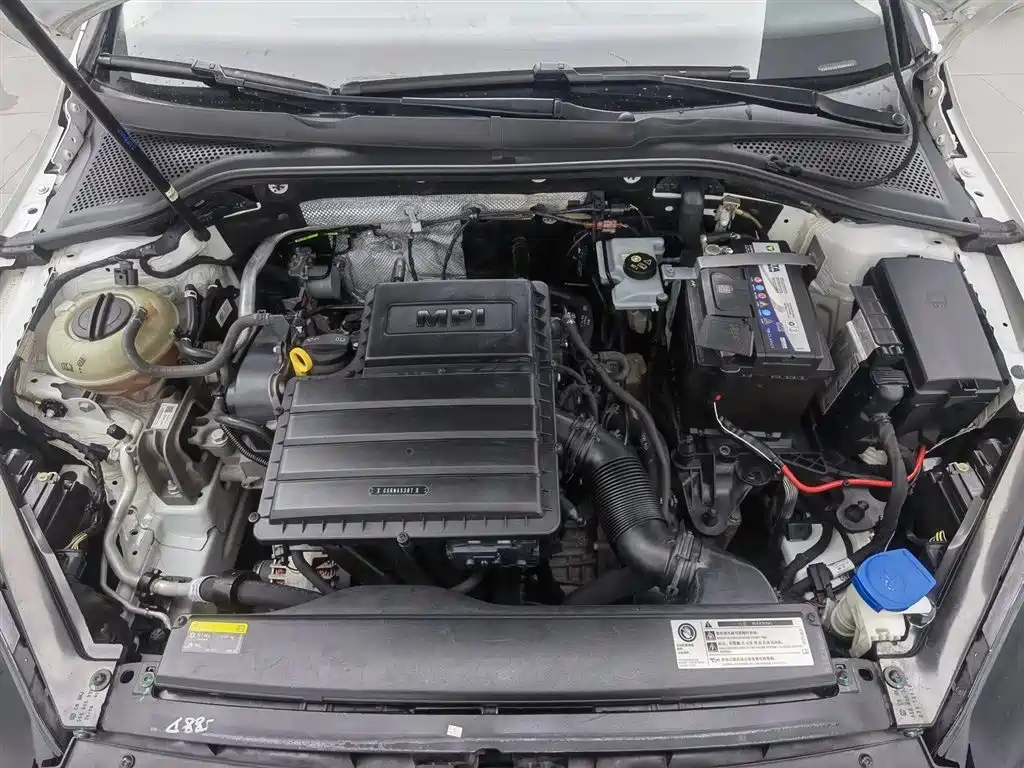 Volkswagen Golf 2018 1.6L Automatic Comfort фото 6