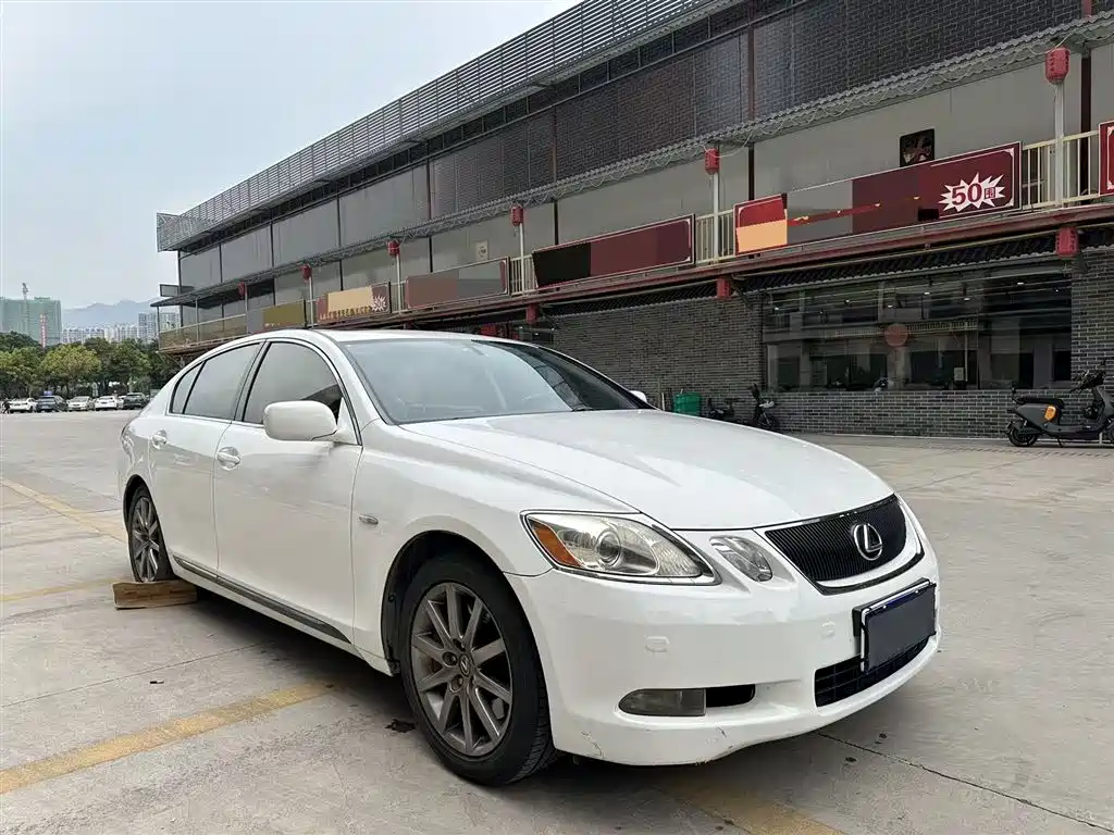 Lexus GS 2005 300 фото 2