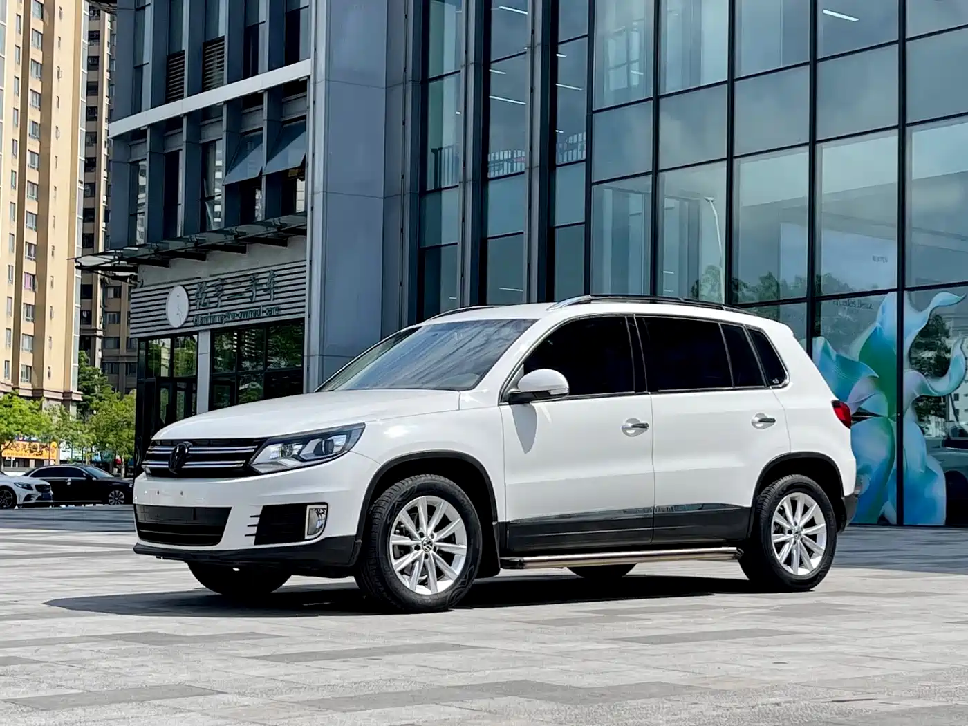 Volkswagen Tiguan 2016 280TSI Automatic 2WD Silk Road Fashion Edition