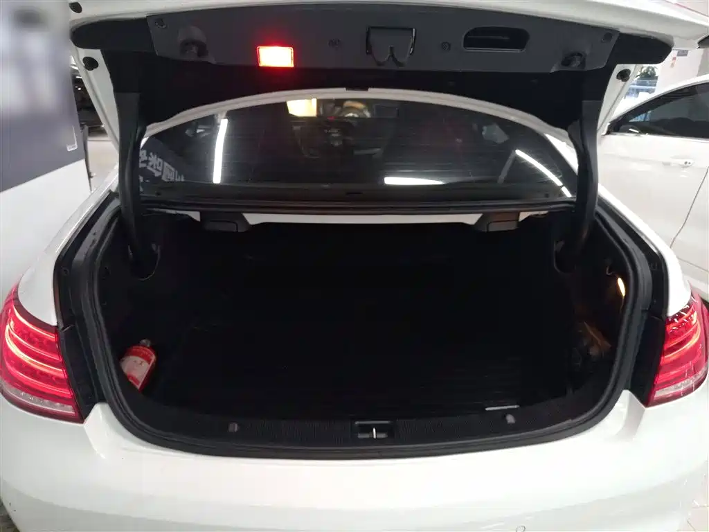 Mercedes-Benz E-Class (Import) 2014 E 200 Coupe фото 19