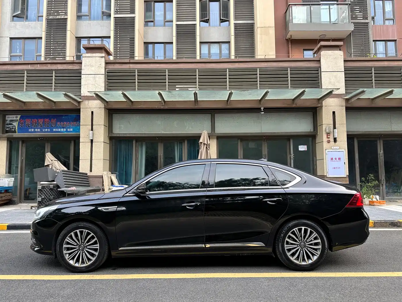 GAC Trumpchi Trumpchi GA8 2018 2017 280T Premium Edition
