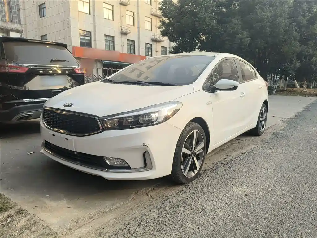 Kia K3 2016 1.6L Automatic GL фото 2