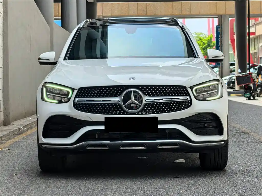Mercedes-Benz GLC 2022 Facelift GLC 260 L 4MATIC Luxury Model фото 2