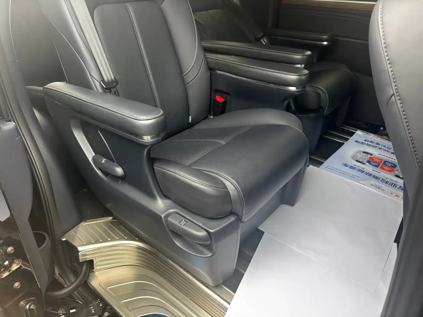 GAC Trumpchi Trumpchi M8 2021 Leading Show Series 390T Luxury Edition фото 6