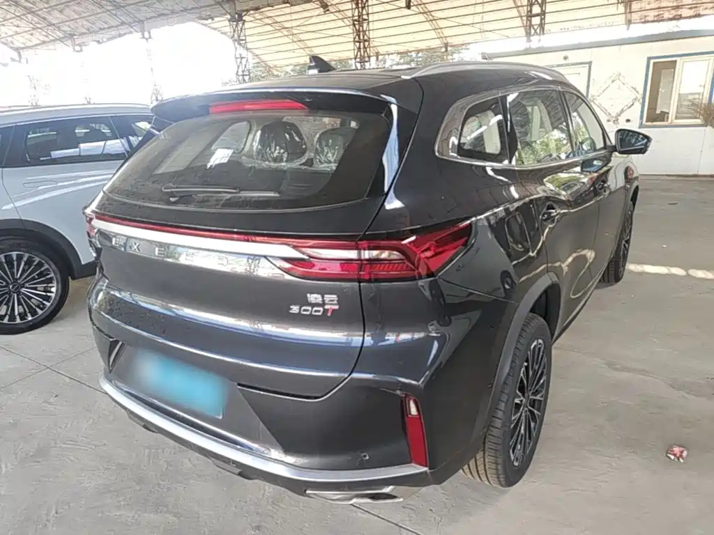 Exeed Lingyun 2026 2025 300T 2WD Starlight Edition