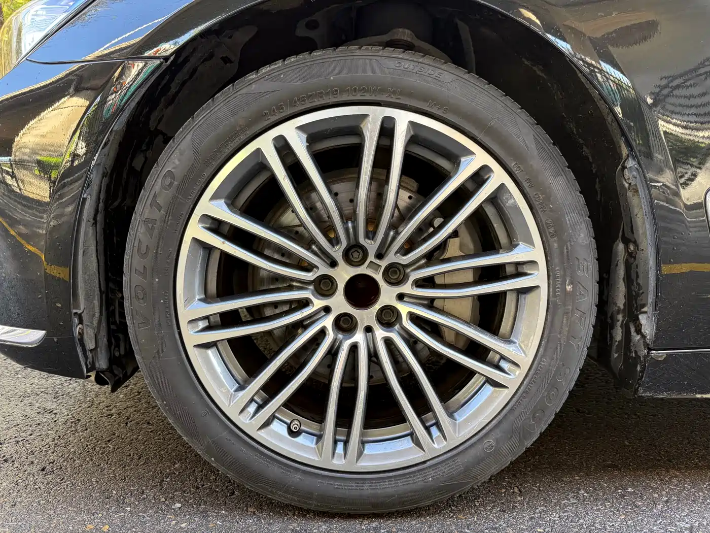 BMW 7 Series 2016 730Li Leading фото 15