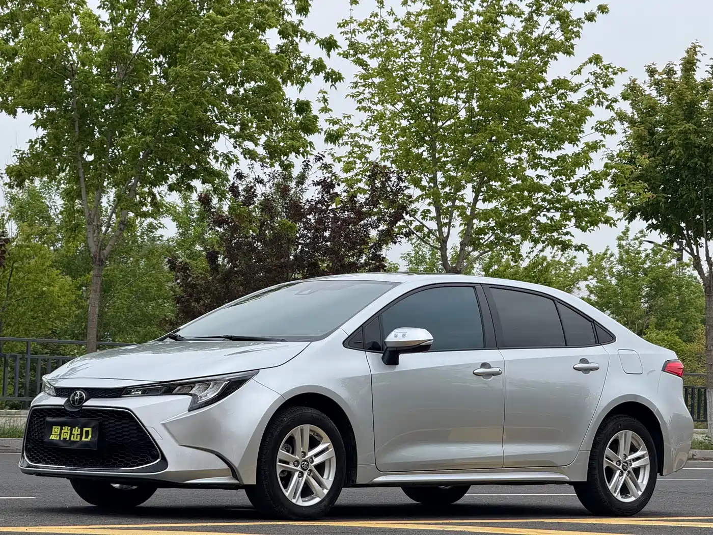 Toyota Levin 2023 185T CVT Luxury фото 3