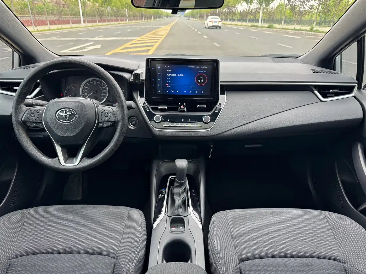Toyota Levin 2023 185T CVT Luxury фото 12