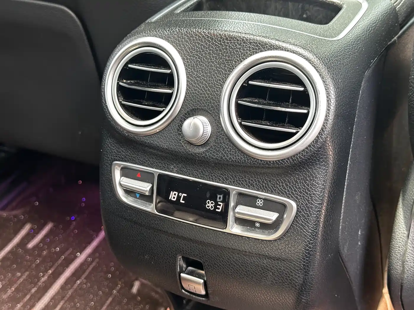 Mercedes-Benz GLC 2022 Facelift GLC 300 L 4MATIC Dynamic Collector's Edition фото 18