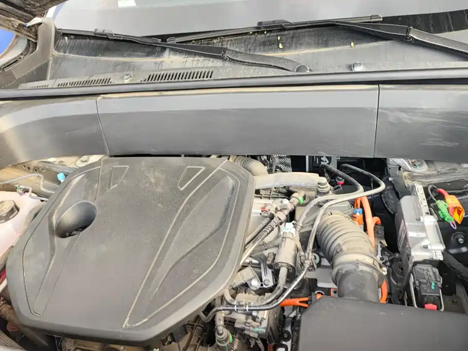 Geely Galaxy Galaxy M9 2025 2025 Base Model