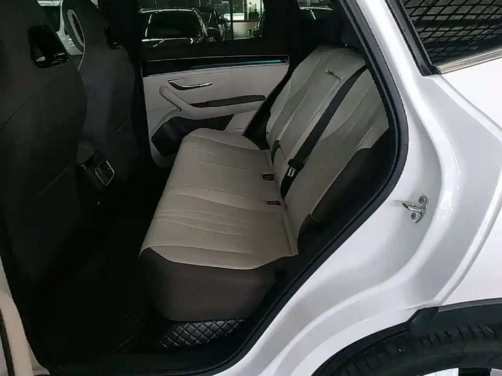BYD Song PLUS PHEV 2025 DM-i Smart Drive Edition 112KM Noble фото 17