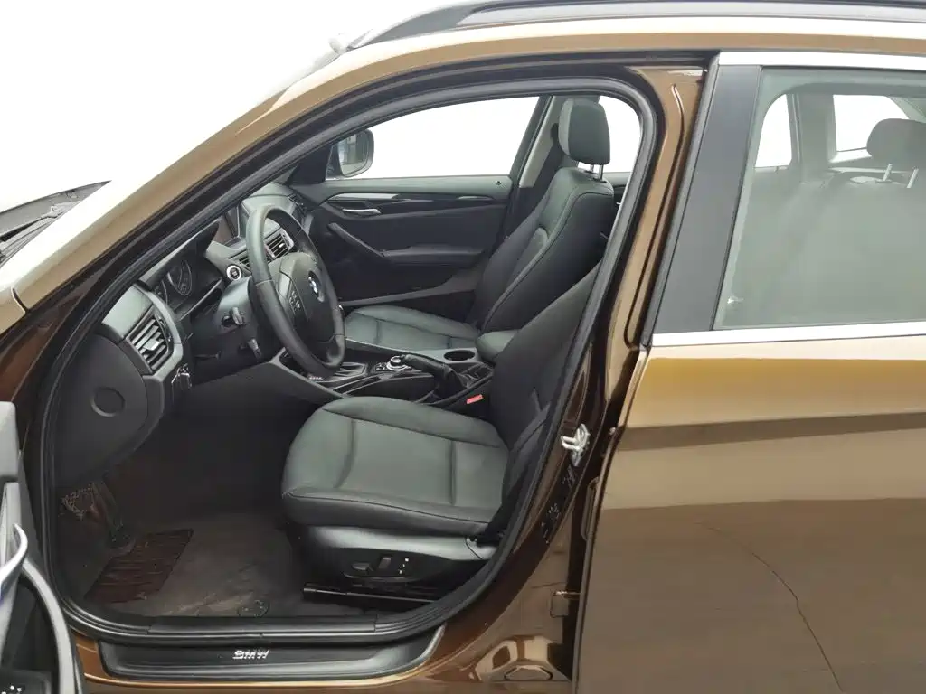 BMW X1 (Import) 2013 2010 sDrive18i Luxury Model