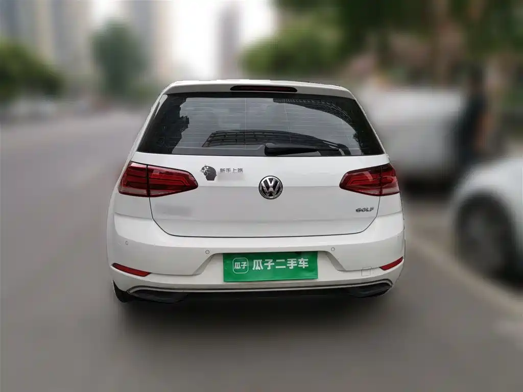 Volkswagen Golf 2018 1.6L Automatic Comfort фото 4