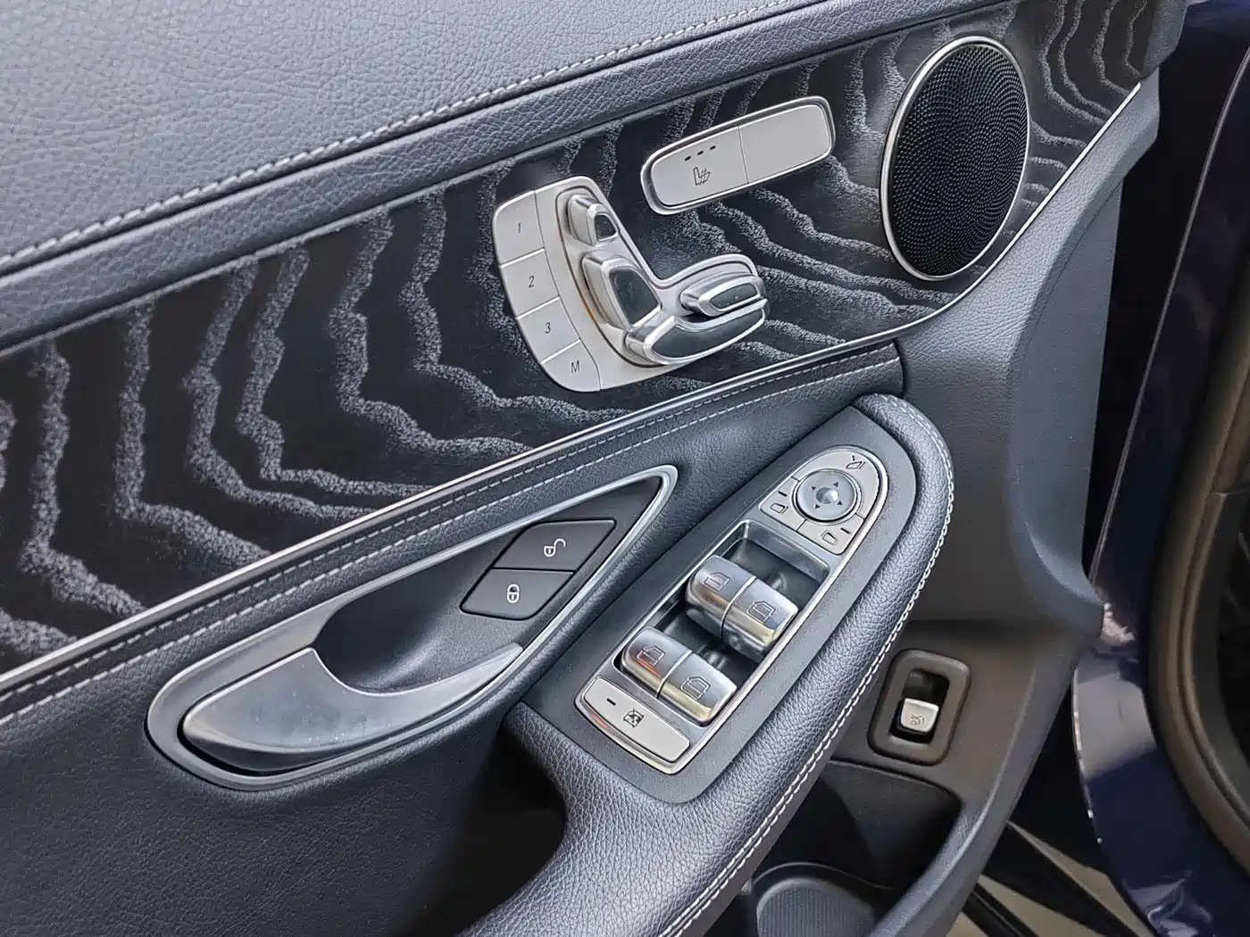 Mercedes-Benz C-Class 2020 C 260 L Sport фото 9