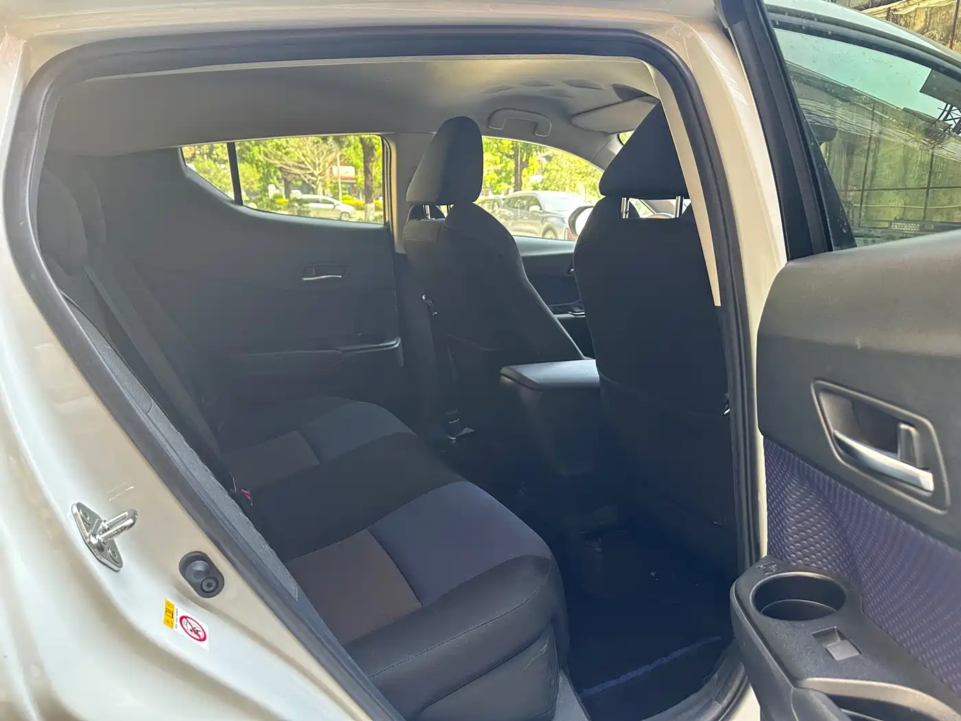 Toyota C-HR 2020 Model 2.0L Leading фото 8
