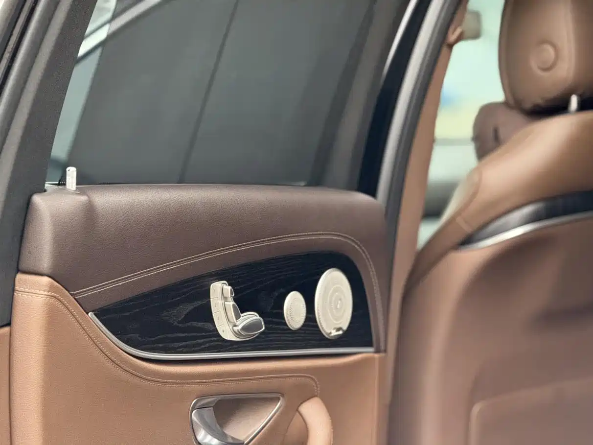 Mercedes-Benz E-Class 2022 E 300 L Luxury фото 7