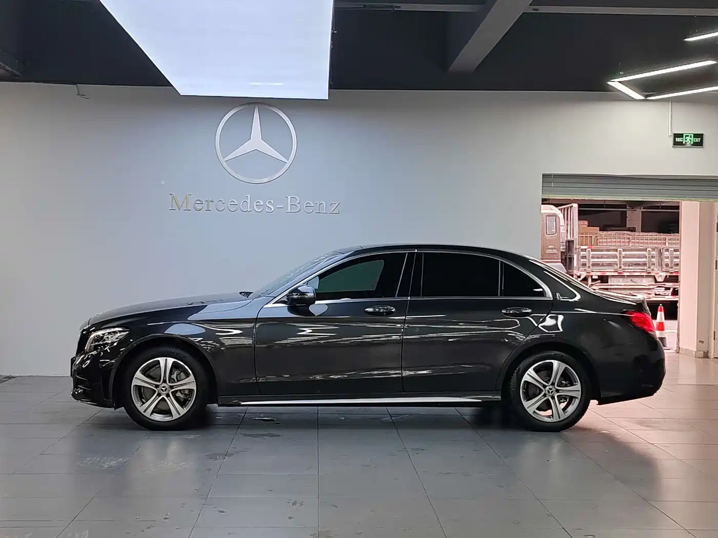 Mercedes-Benz C-Class 2021 C 260 L Sport Edition фото 2