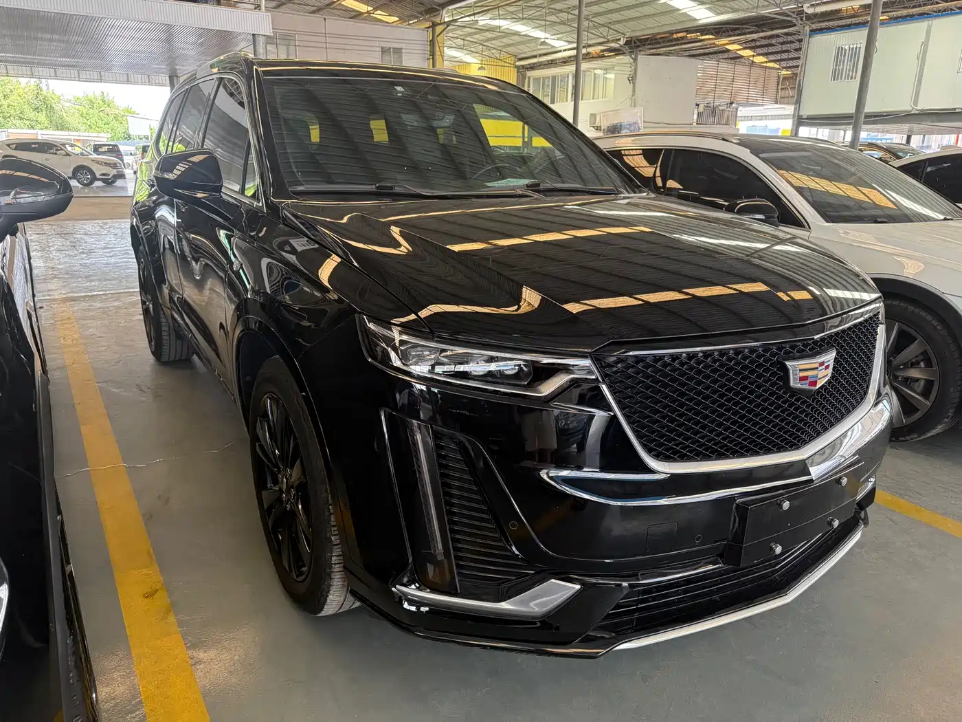 Cadillac XT6 2020 28T 6-Seater 4WD Luxury Model фото 3