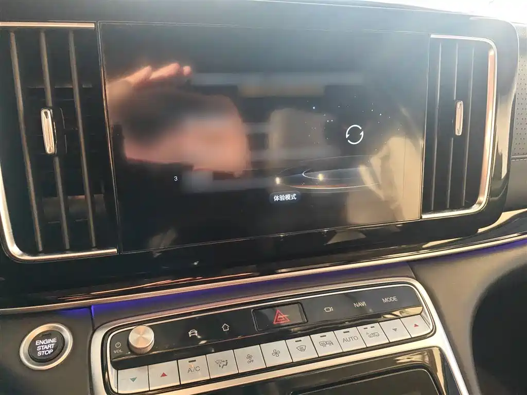 GAC Trumpchi Trumpchi M8 2021 Leading Show Series 390T Ultimate Edition фото 5