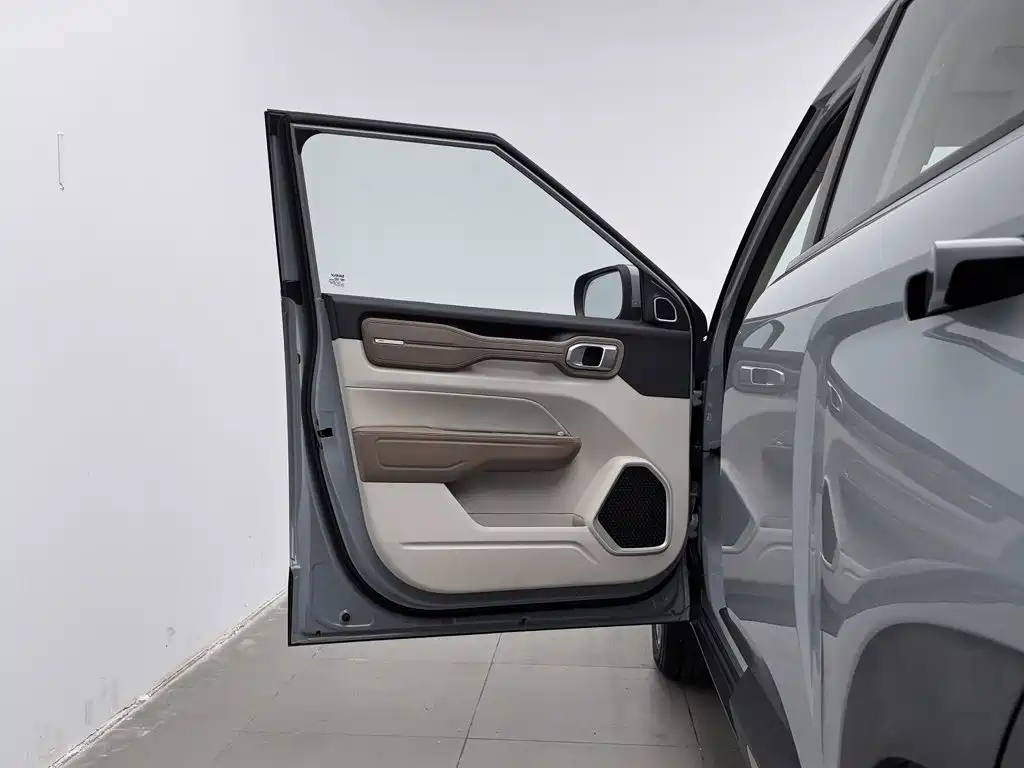 Geely ICON 2021 2020 1.5TD i9 BSG