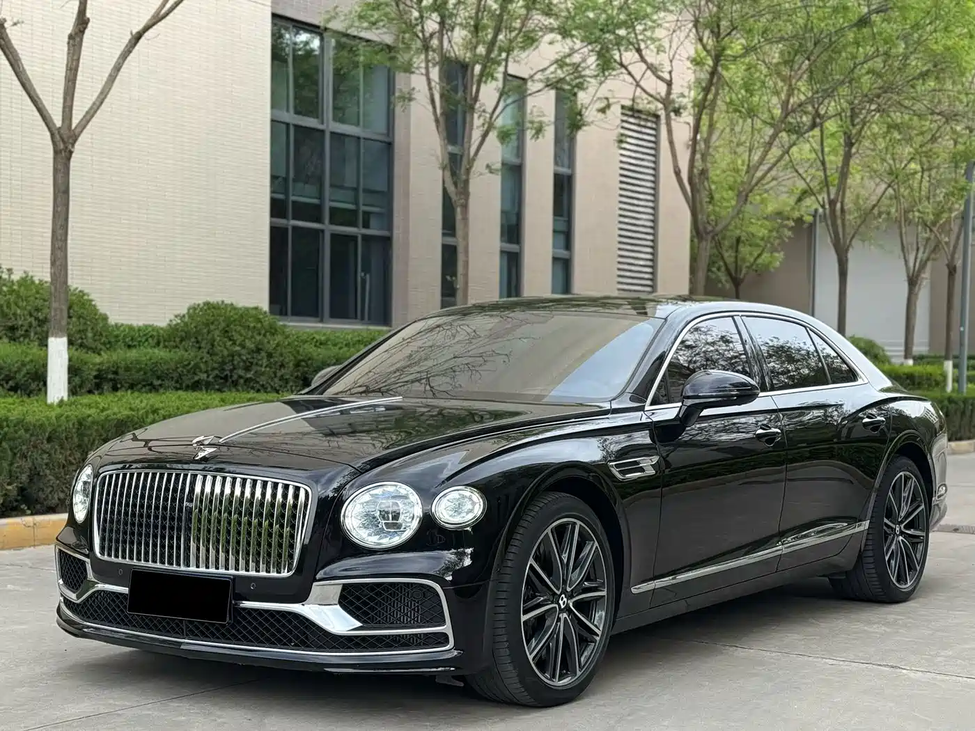 Bentley Flying Spur 2024 2022 4.0T V8 Standard