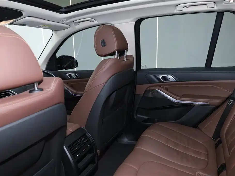 BMW X5 (Import) 2020 xDrive30i X Design Package фото 24