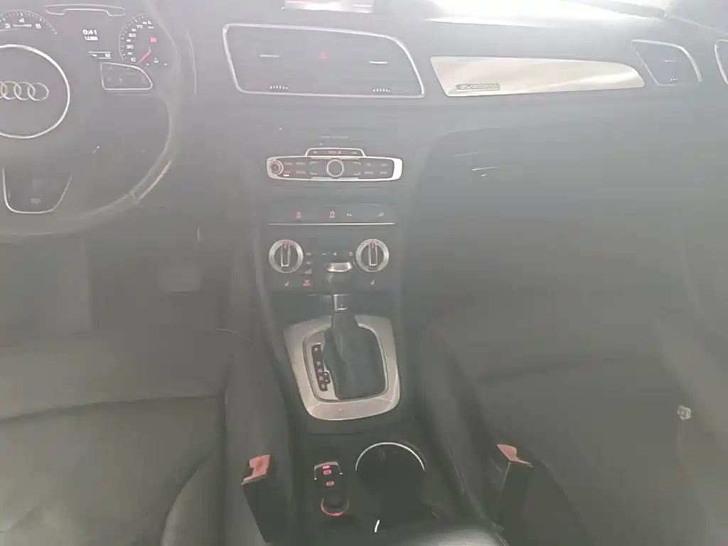 Фото 14 - Audi Q3
