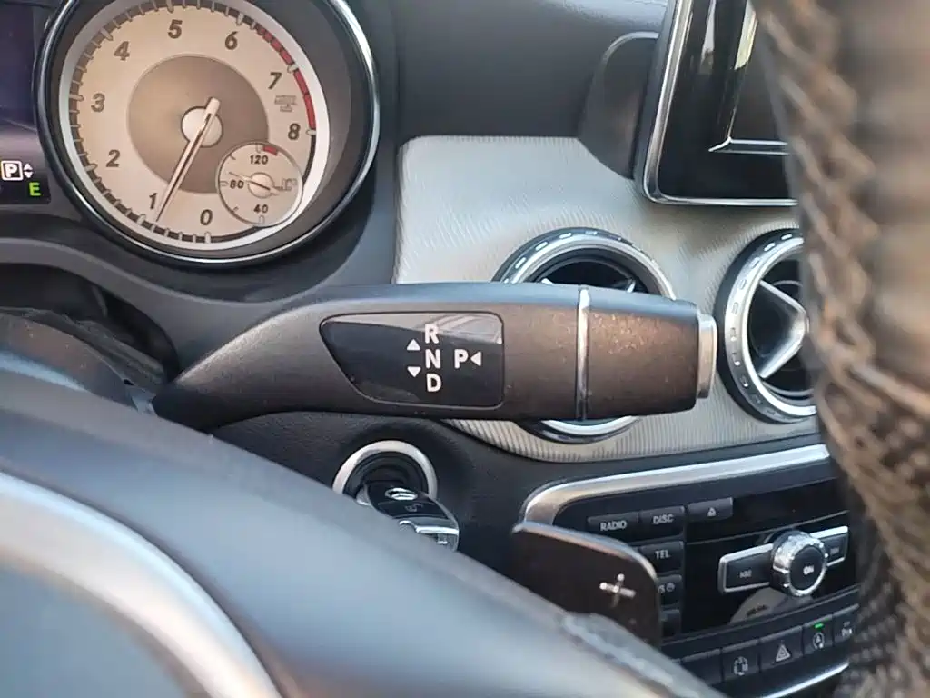 Mercedes-Benz GLA 2015 2015 GLA 220 4MATIC Fashion Edition